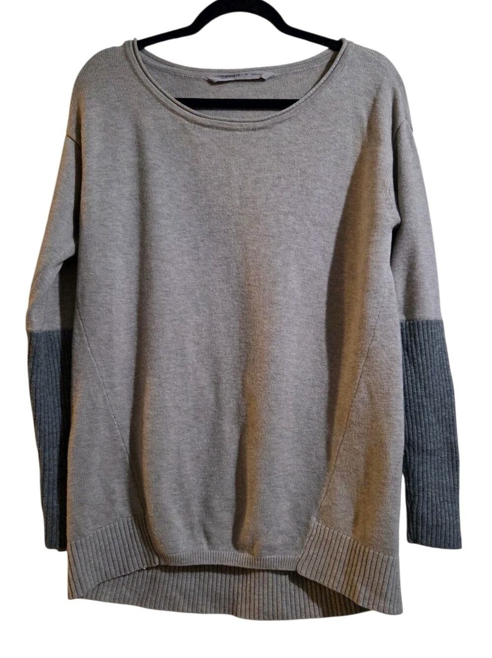 Athleta 100% Merino Extra Fine Wool Gray Tan Long Sleeve Sweater Tunic Sz Medium